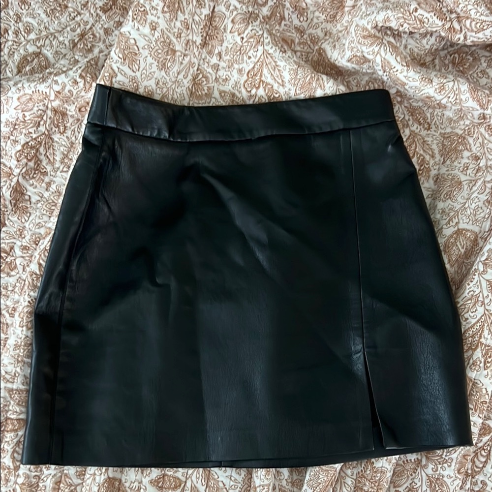 Aritzia Black Leather Skirt